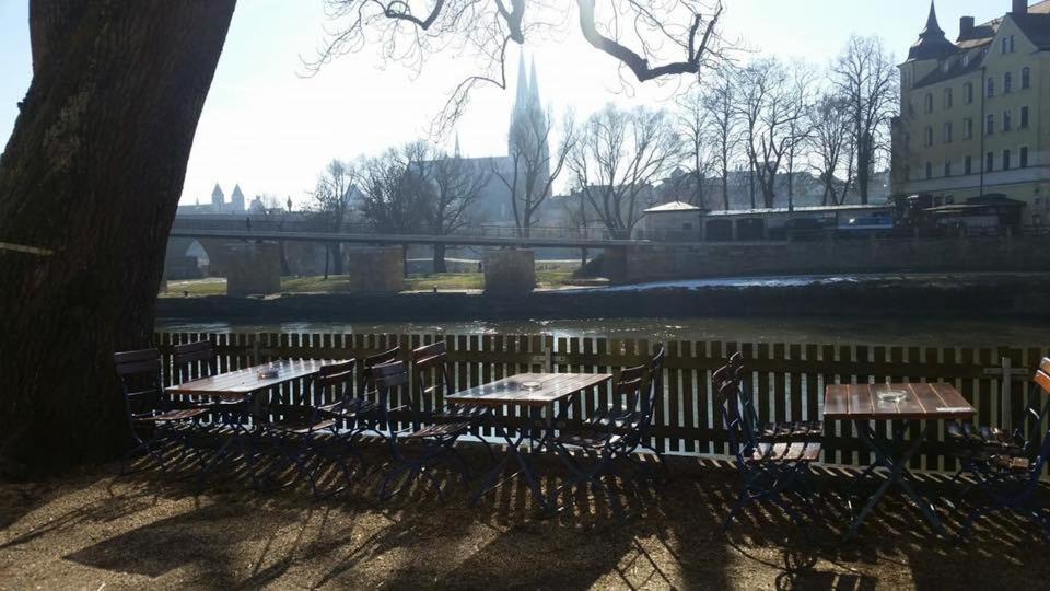 Brauereigaststatte Spitalgarten Ratyzbona Zewnętrze zdjęcie